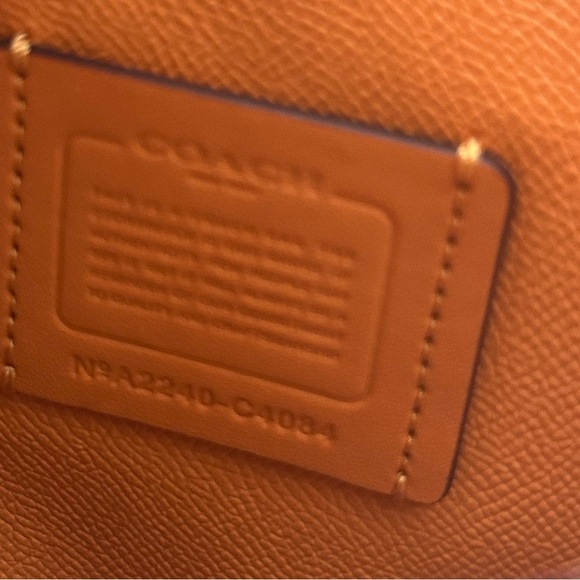 Coach Peach Leather Tote Bag - Picture 8 of 12